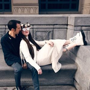 Dr. Marten Devon Heart White Platform Boots US 6